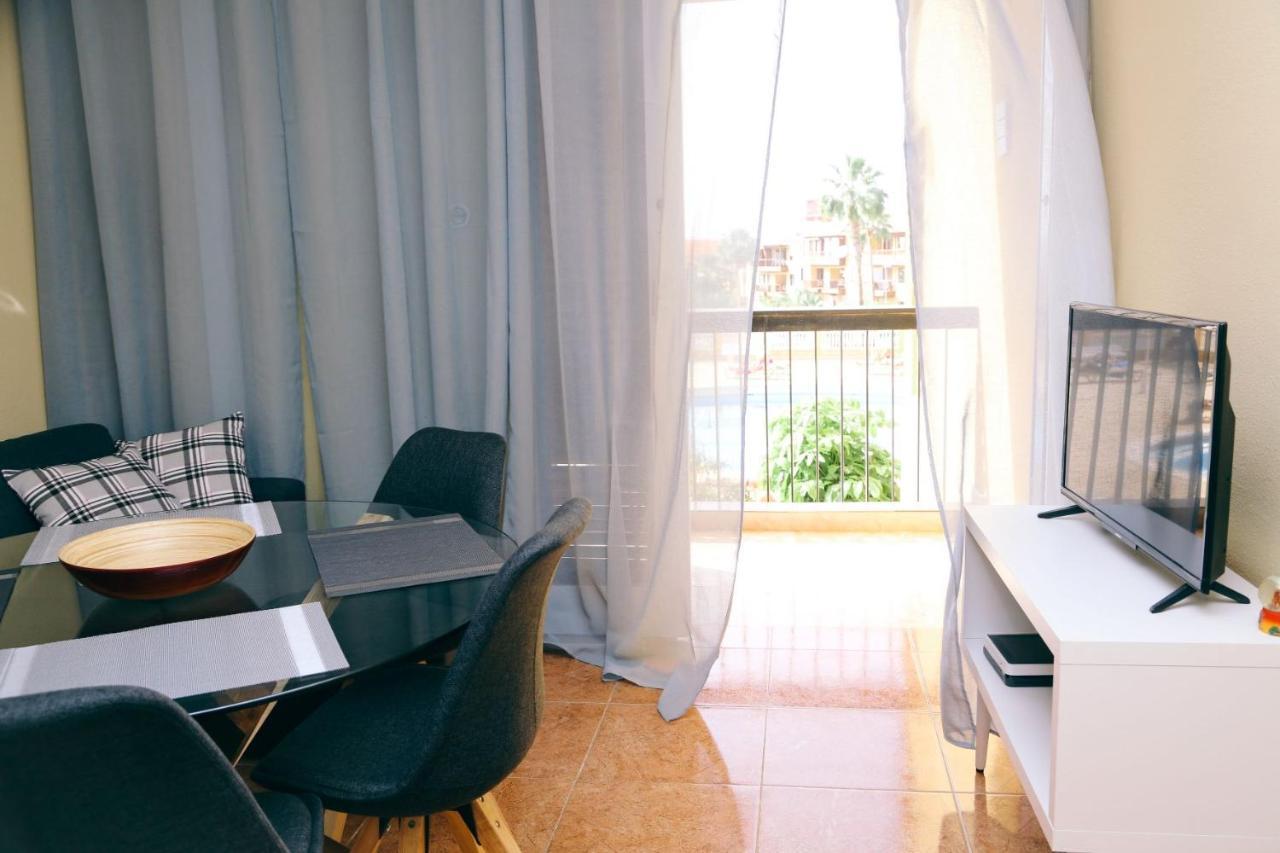 Copacabana Seaview Playa Feñabe 外观 照片